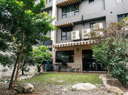 東港 Jophina Bed & Breakfast エクステリア 写真
